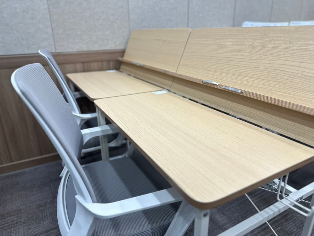 청주대명학원 수학전문관 자습실 내부